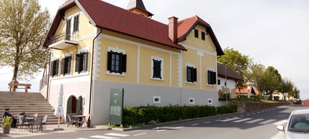 Štupičeva vila Zavrh 2024